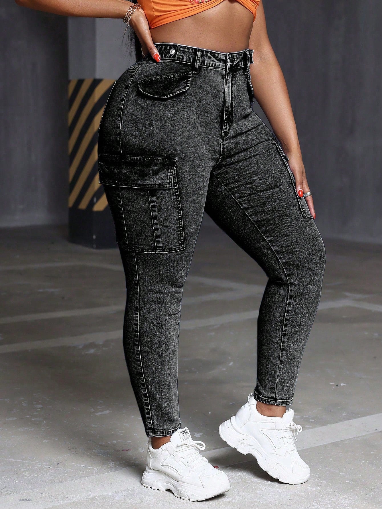 Plus Size Women's Solid Simple Everyday Elastic Washed Denim Skinny Pants